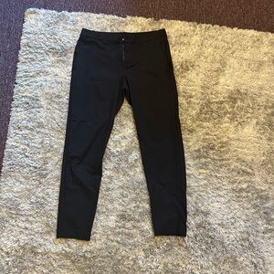 Lululemon ABC trouser black slim fit 31/30